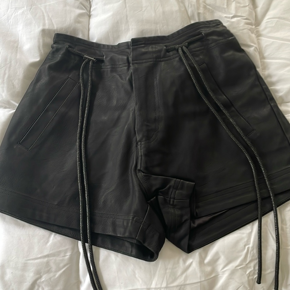 Steele Leather Women’s Shorts